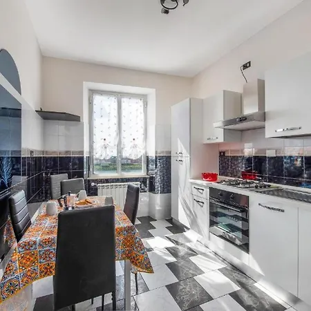 Casa Laura ジェノヴァ